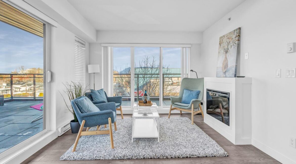 404 688 E 18th Ave Vancouver (11)