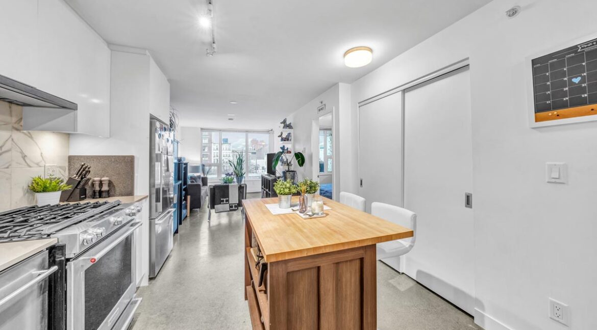 231 East Pender Street-Vancouver (14)