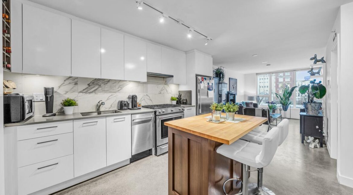 231 East Pender Street-Vancouver (5)