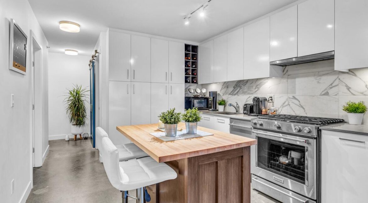 231 East Pender Street-Vancouver (7)