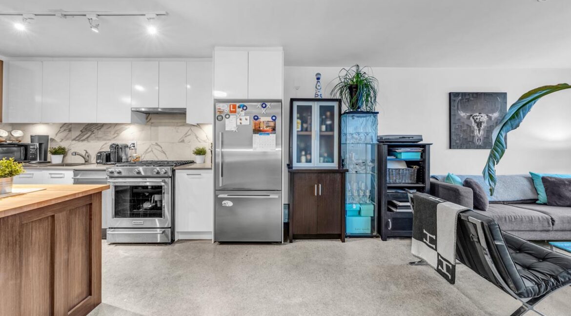 231 East Pender Street-Vancouver (8)