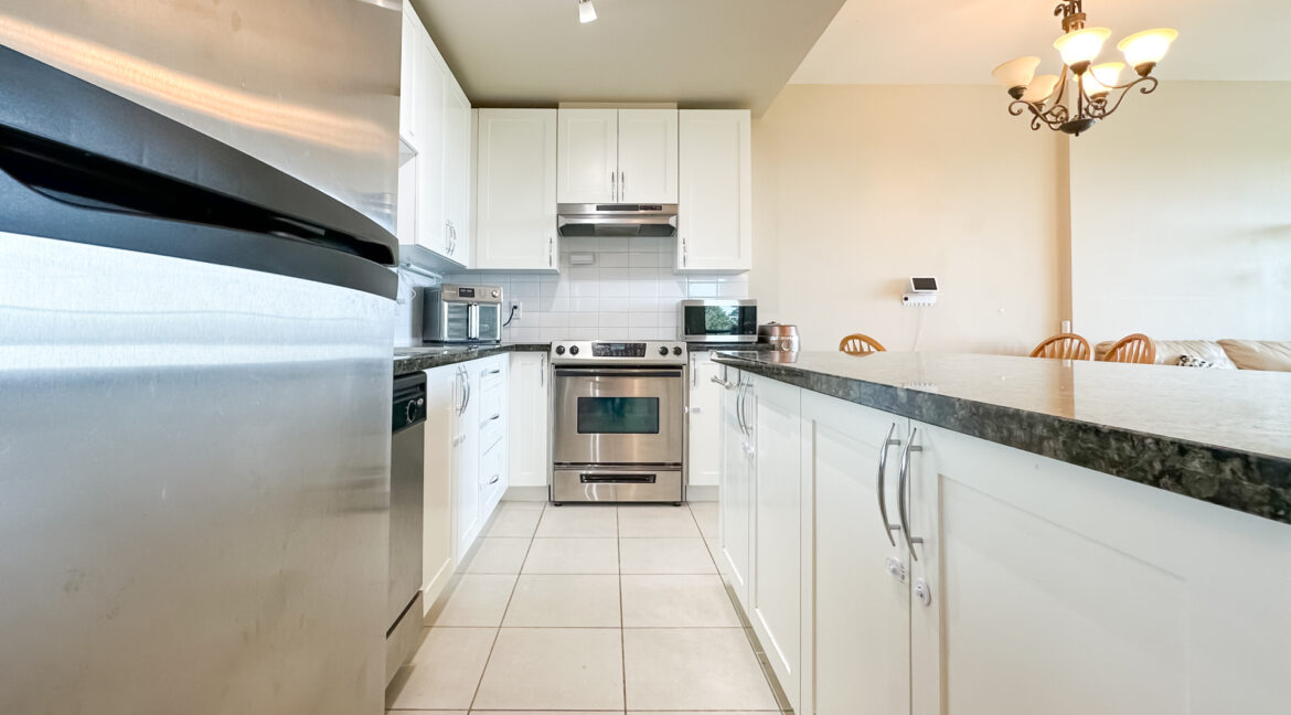 1107-6823 STATION HILL DR BURNABY-04