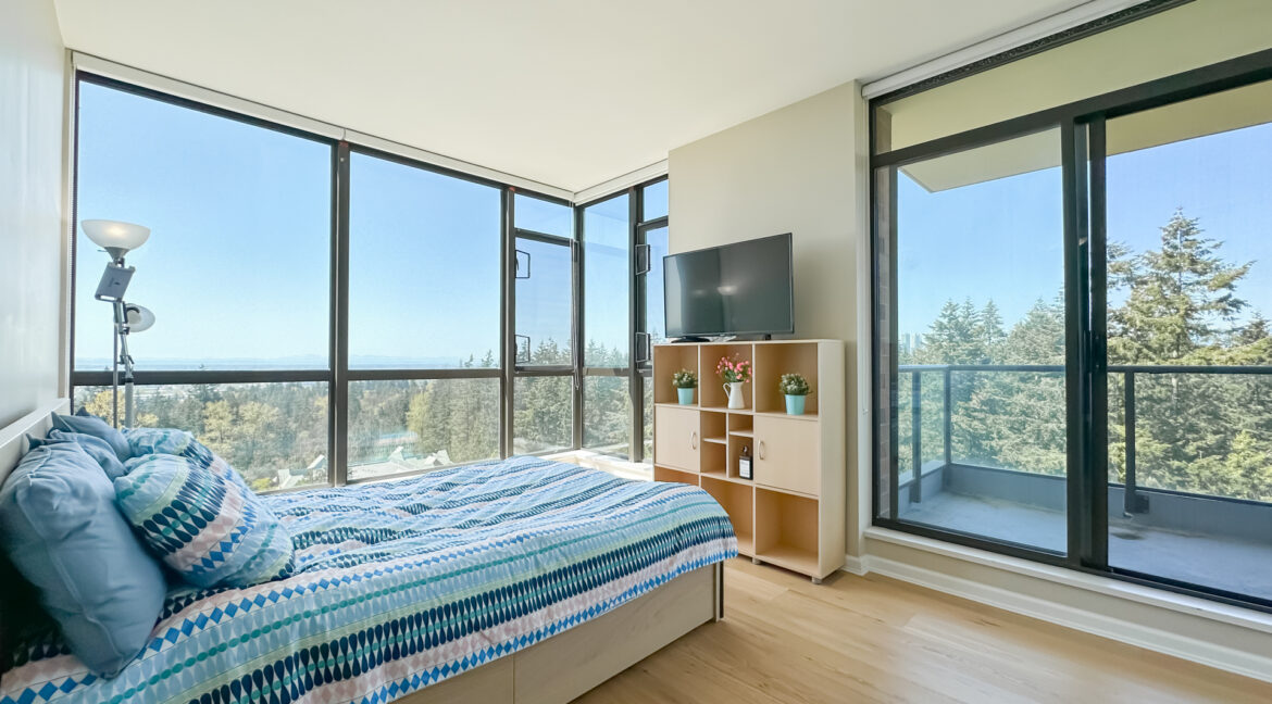 1107-6823 STATION HILL DR BURNABY-12