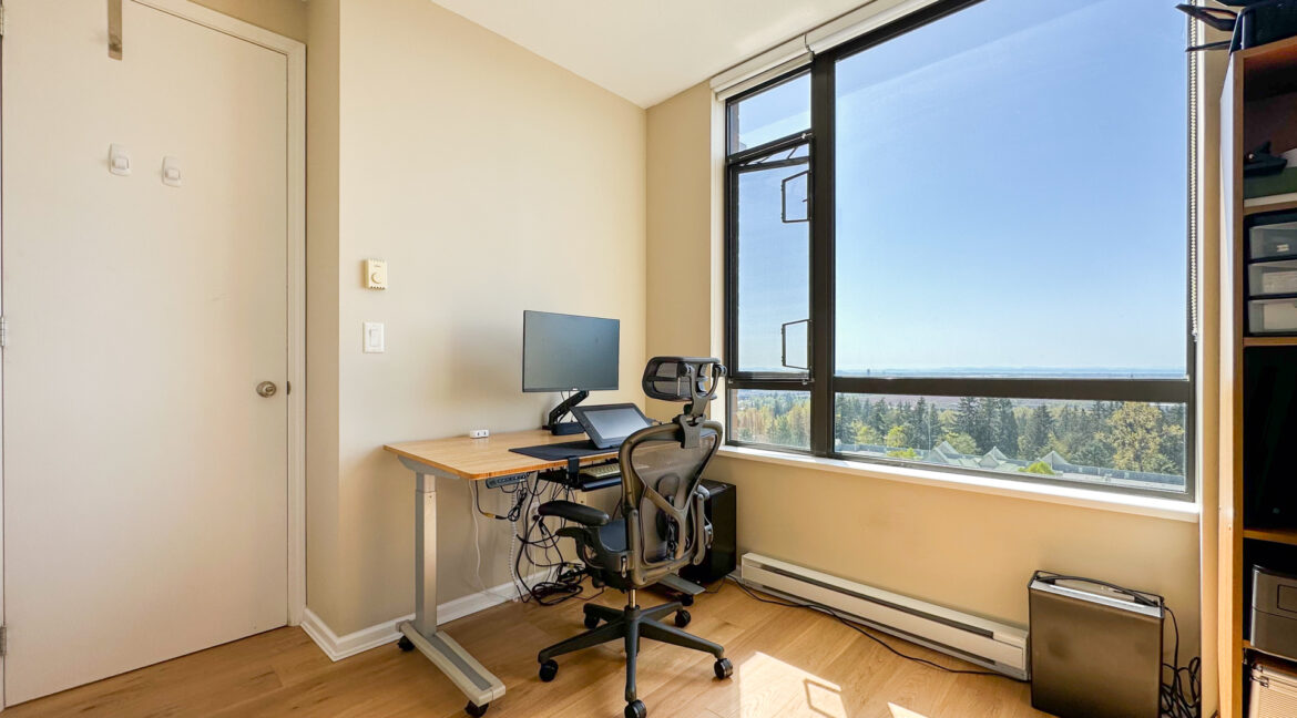 1107-6823 STATION HILL DR BURNABY-22