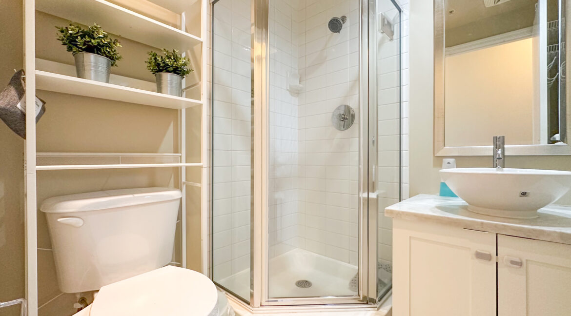 1107-6823 STATION HILL DR BURNABY-23