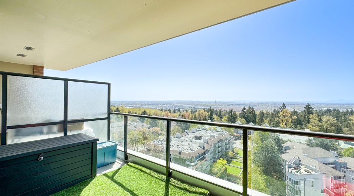 1107-6823 STATION HILL DR BURNABY-25
