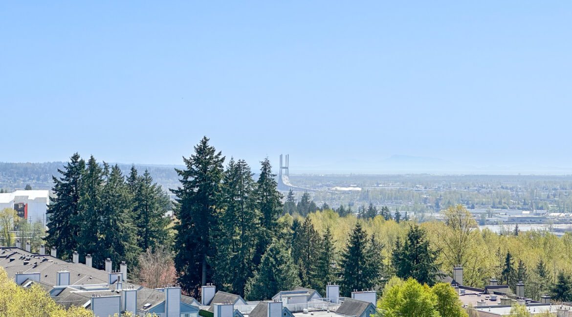 1107-6823 STATION HILL DR BURNABY-27