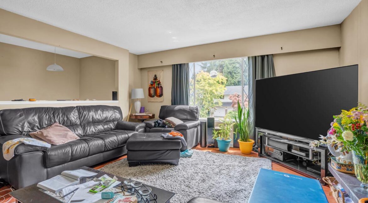 1658 Platt Cres (16)