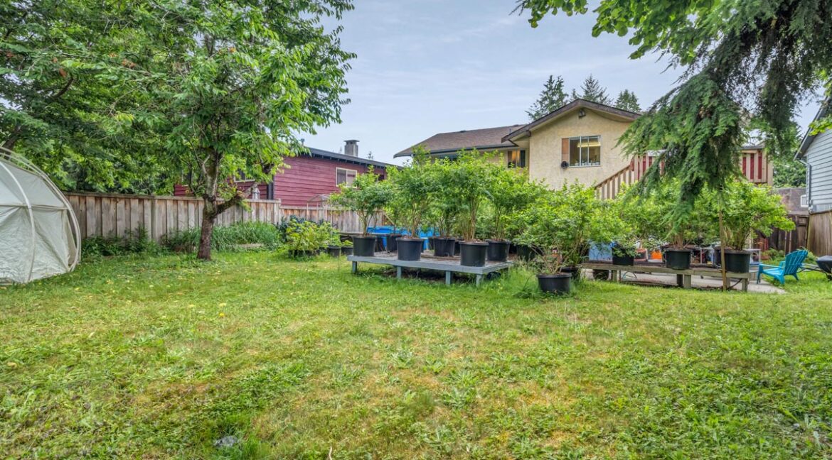 1658 Platt Cres (40)