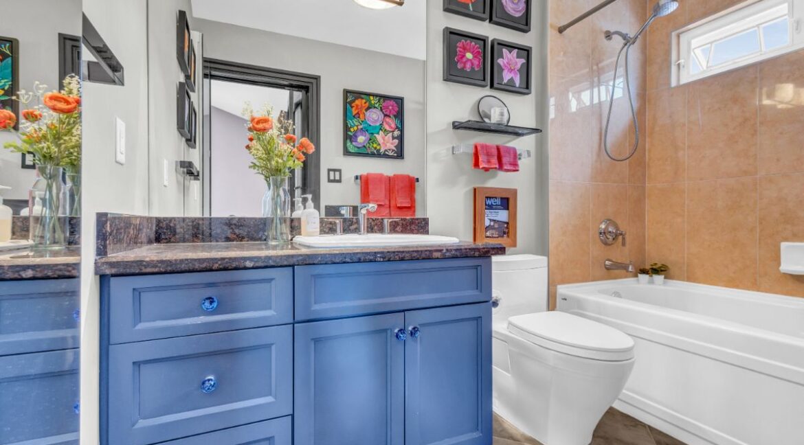279 W 16th Avenue (32)