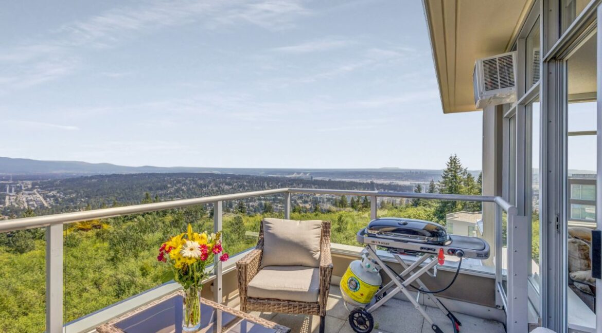 902 9288 university crescent burnaby (34)