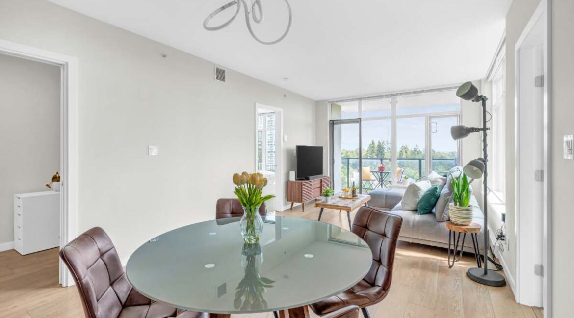 1103 3080 Lincoln Avenue (14)