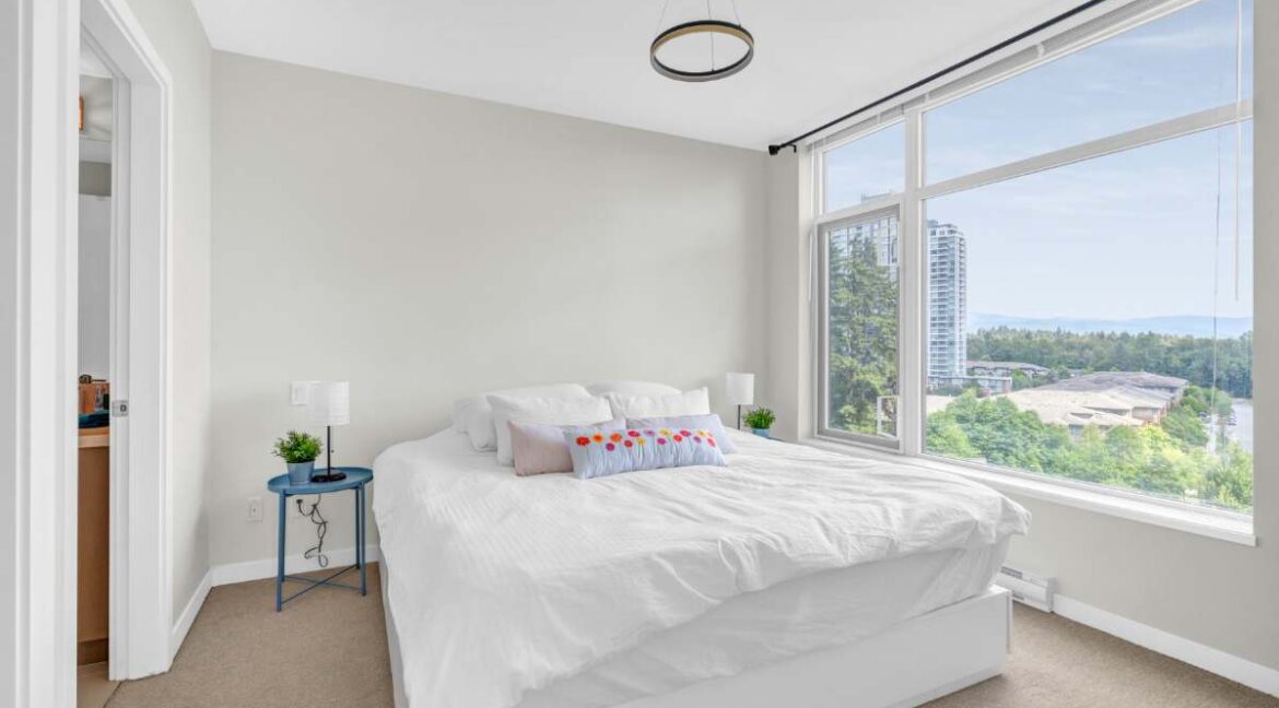 1103 3080 Lincoln Avenue (18)