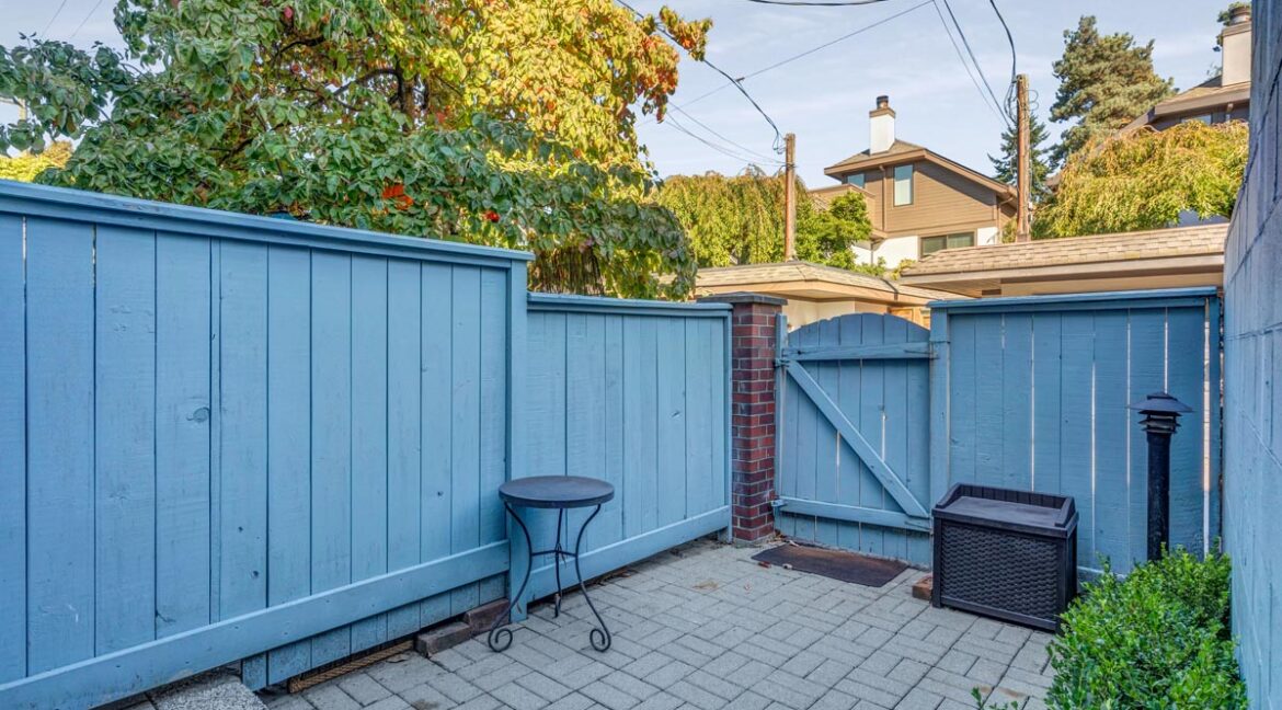 105 3333 W 4th Avenue (18)