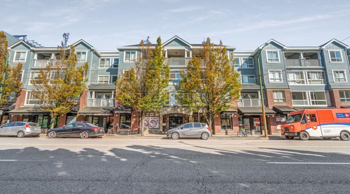 105 3333 W 4th Avenue (25)