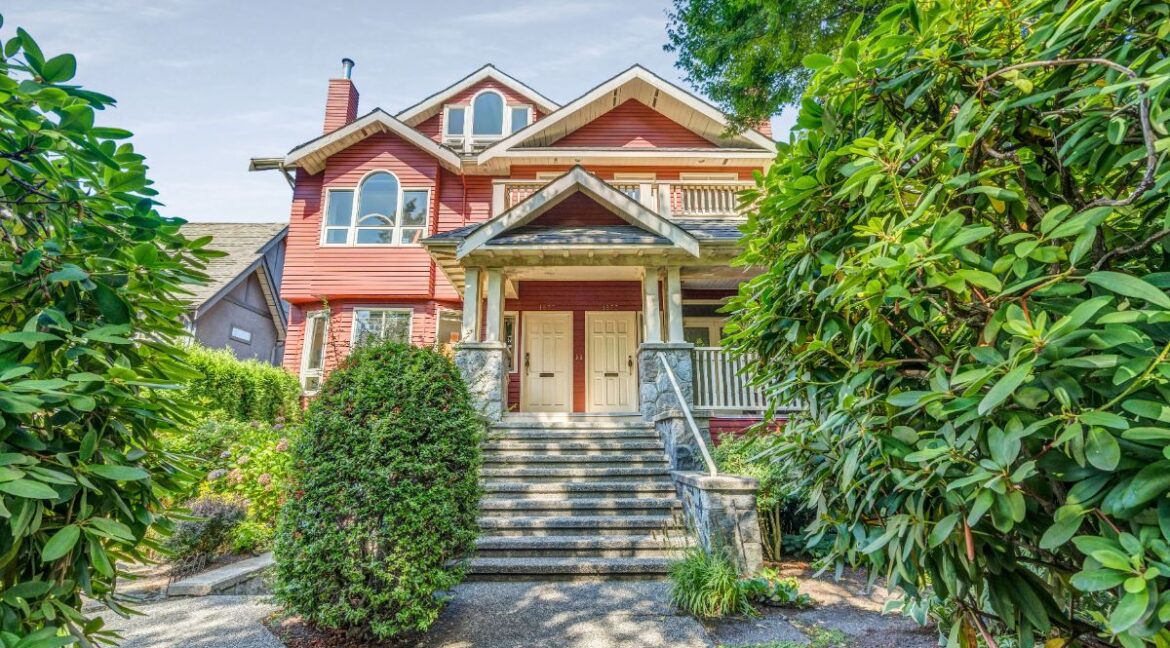 1877 W 15th (33)