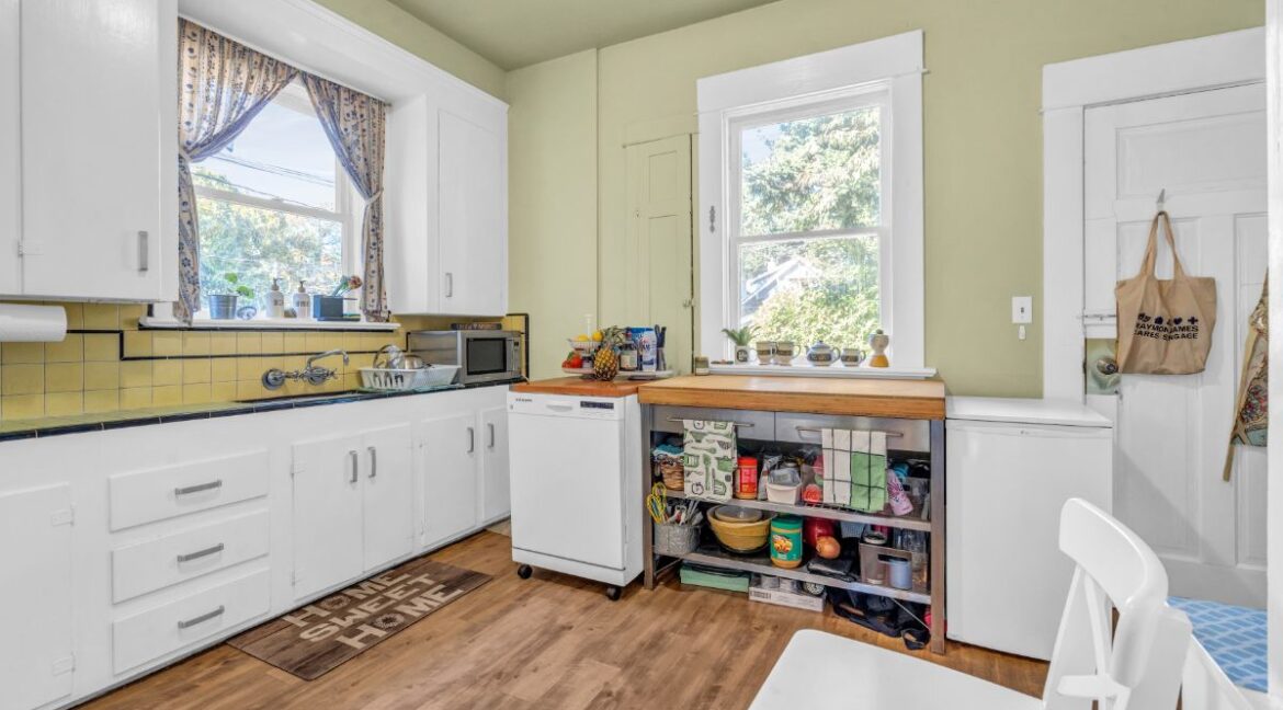 3343 W 3rd (11)