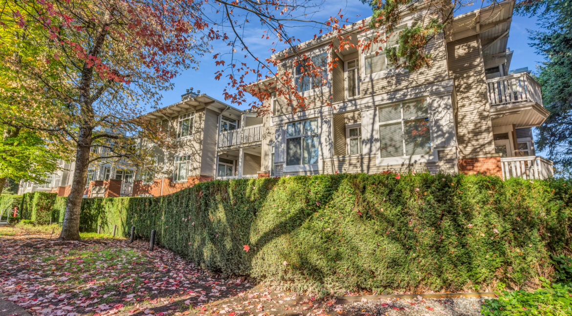 204 1675 w 10th Avenue (30)