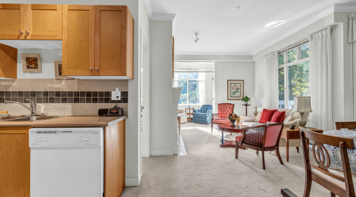 204 1675 w 10th Avenue (8)