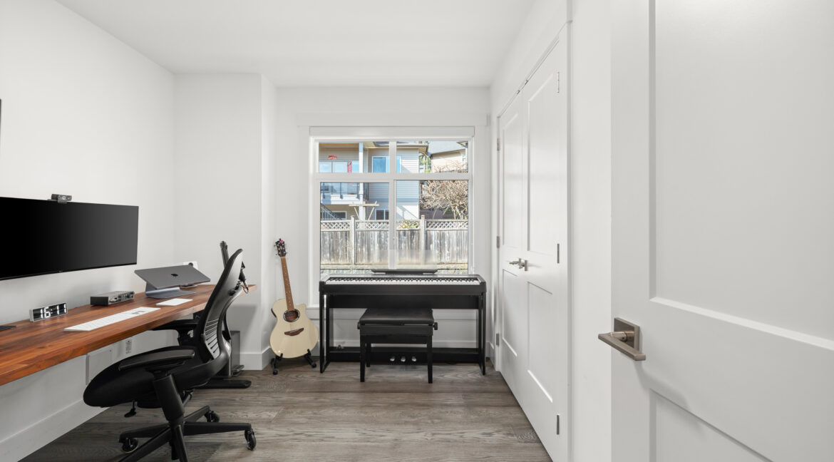 19 3535 princeton ave-MLS-18