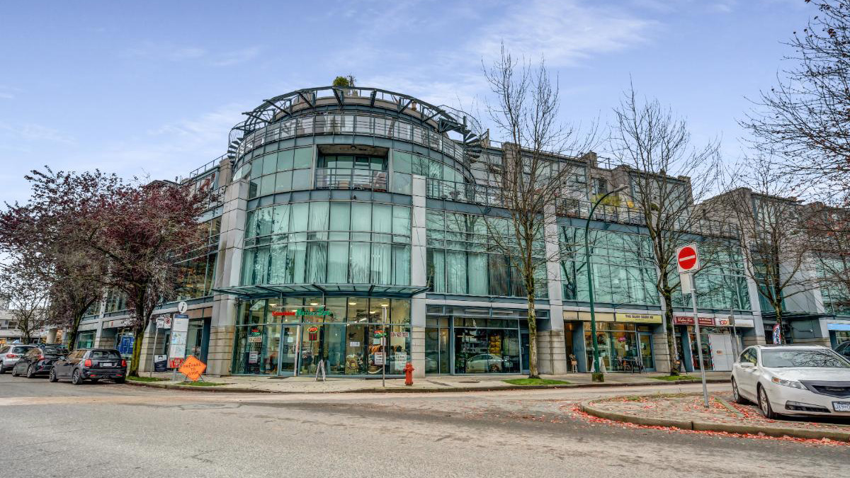 #311-1630 W 1st Ave