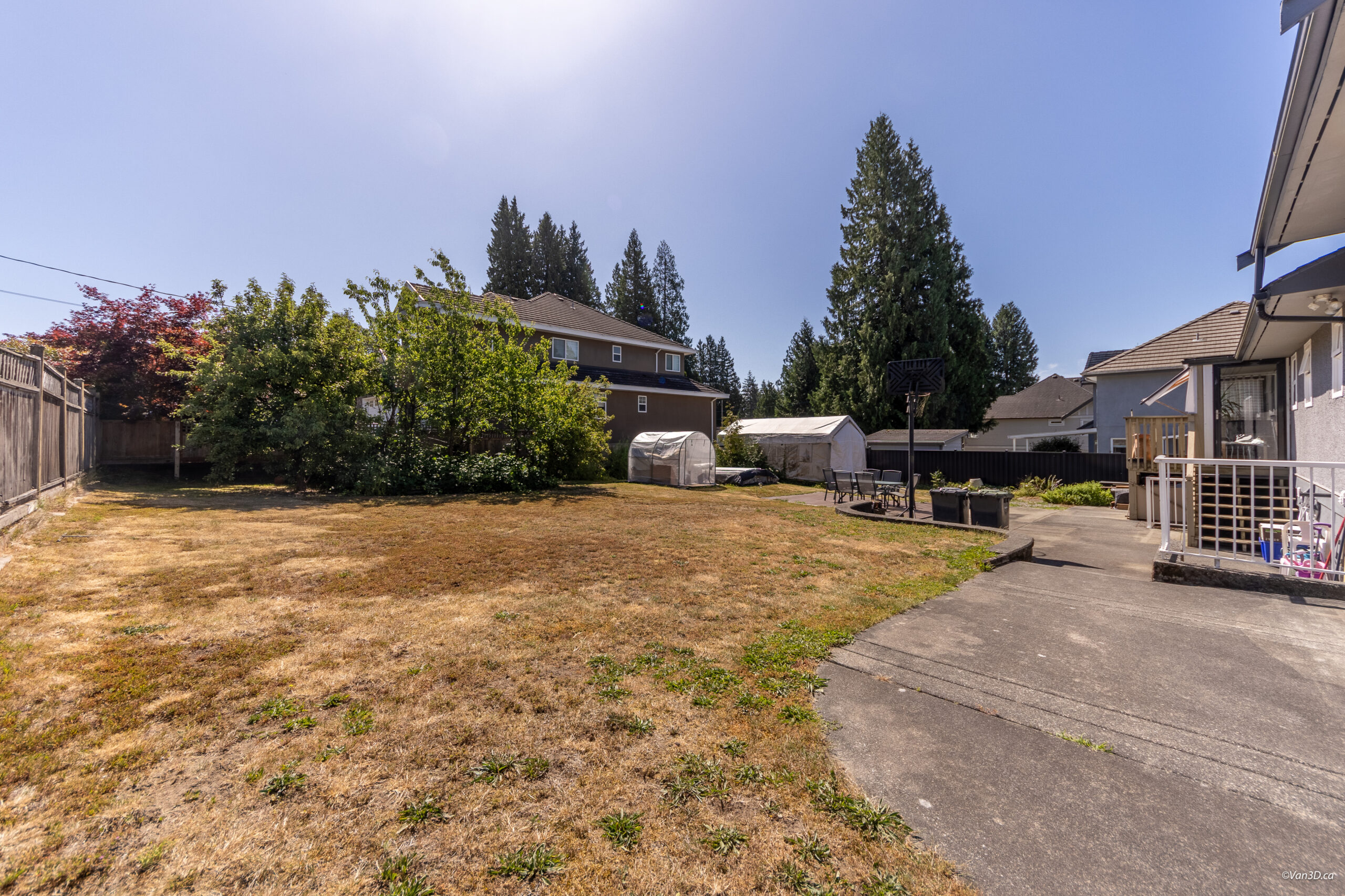 HYPH2778-HDR