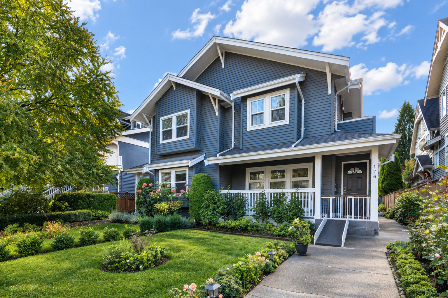 174 W 16th Avenue