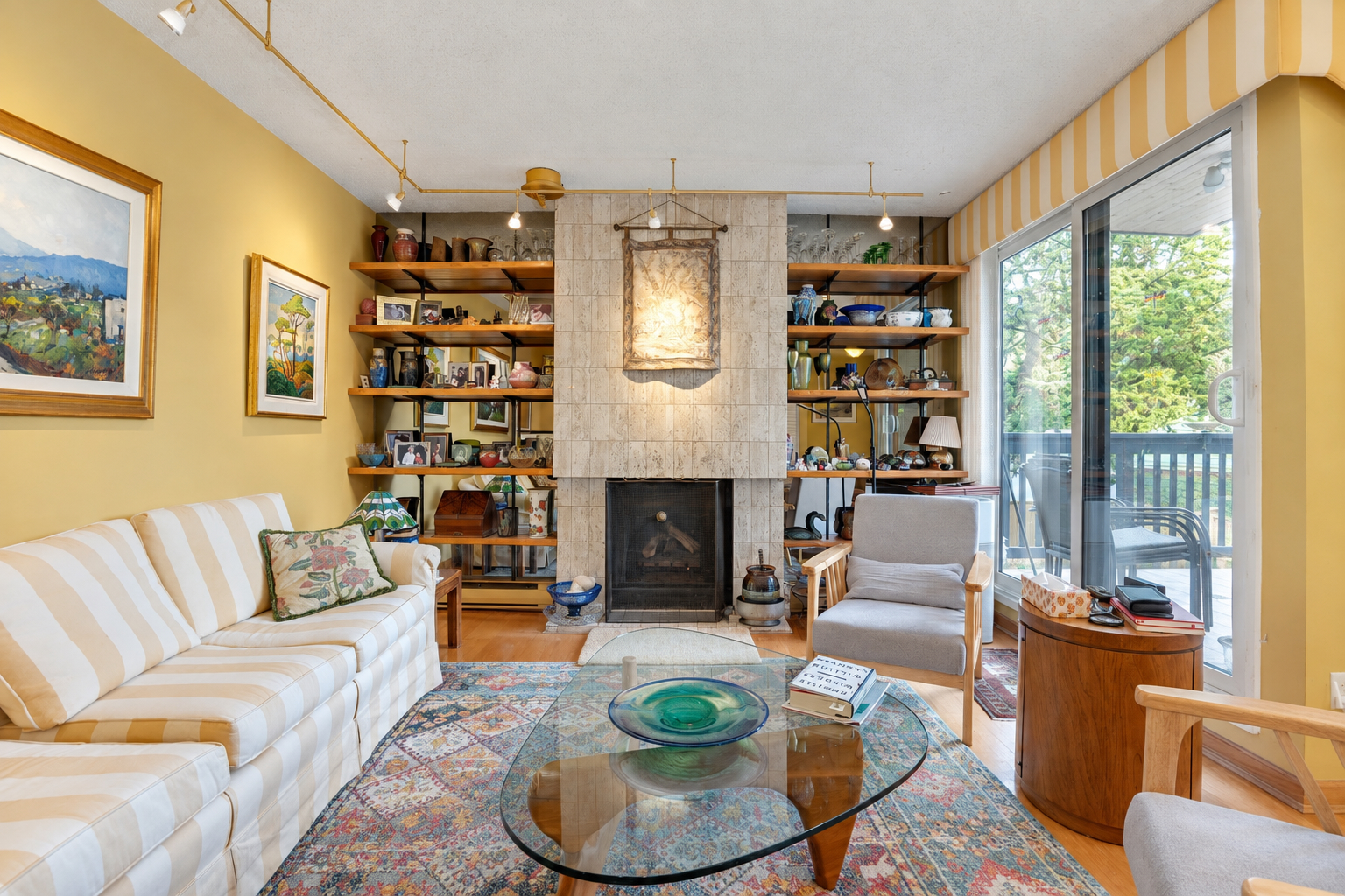 1346 Walnut Street